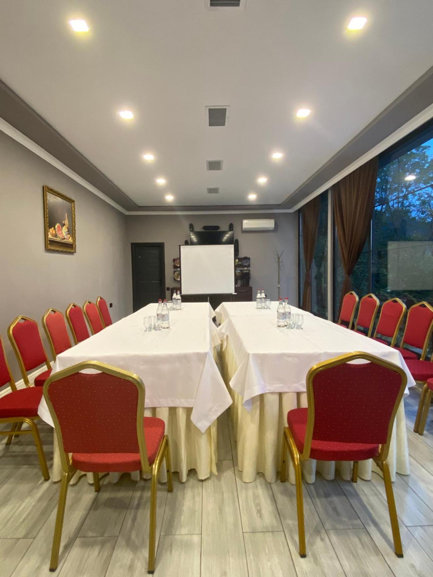 Grand Hotel Kapan, Armenia Extérieur photo