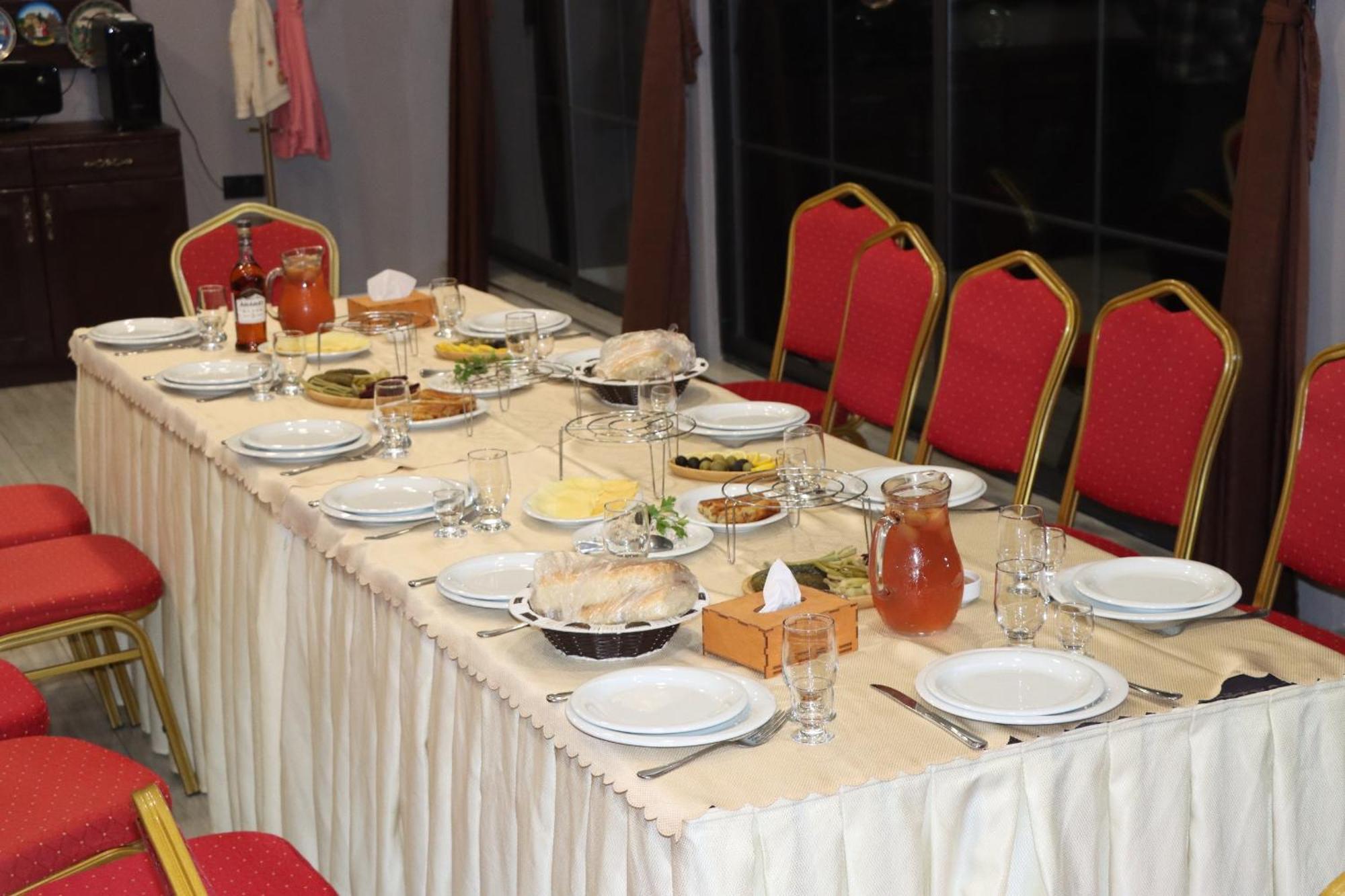 Grand Hotel Kapan, Armenia Extérieur photo
