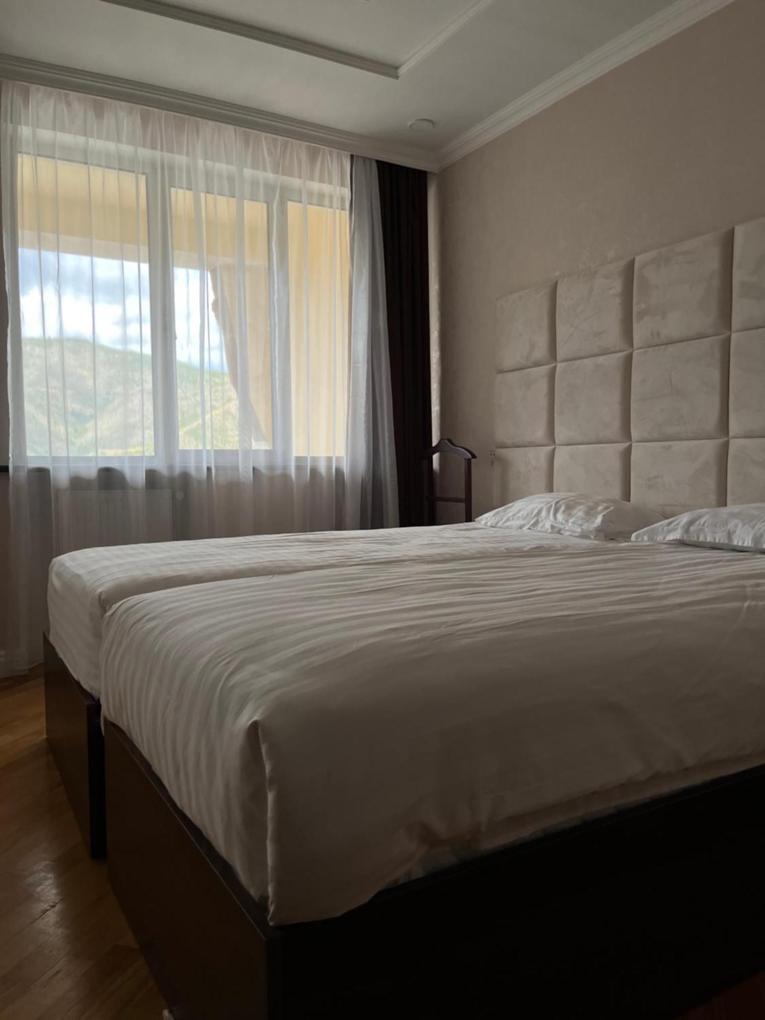 Grand Hotel Kapan, Armenia Extérieur photo