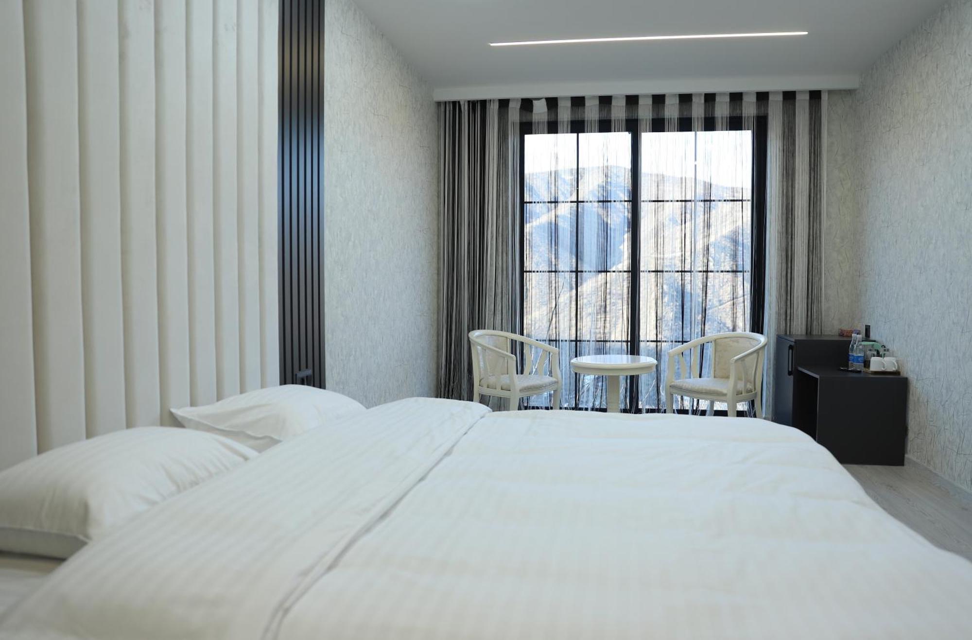 Grand Hotel Kapan, Armenia Extérieur photo