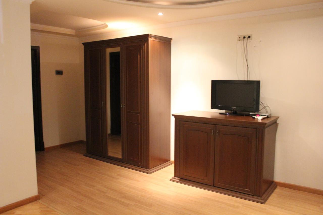 Grand Hotel Kapan, Armenia Extérieur photo